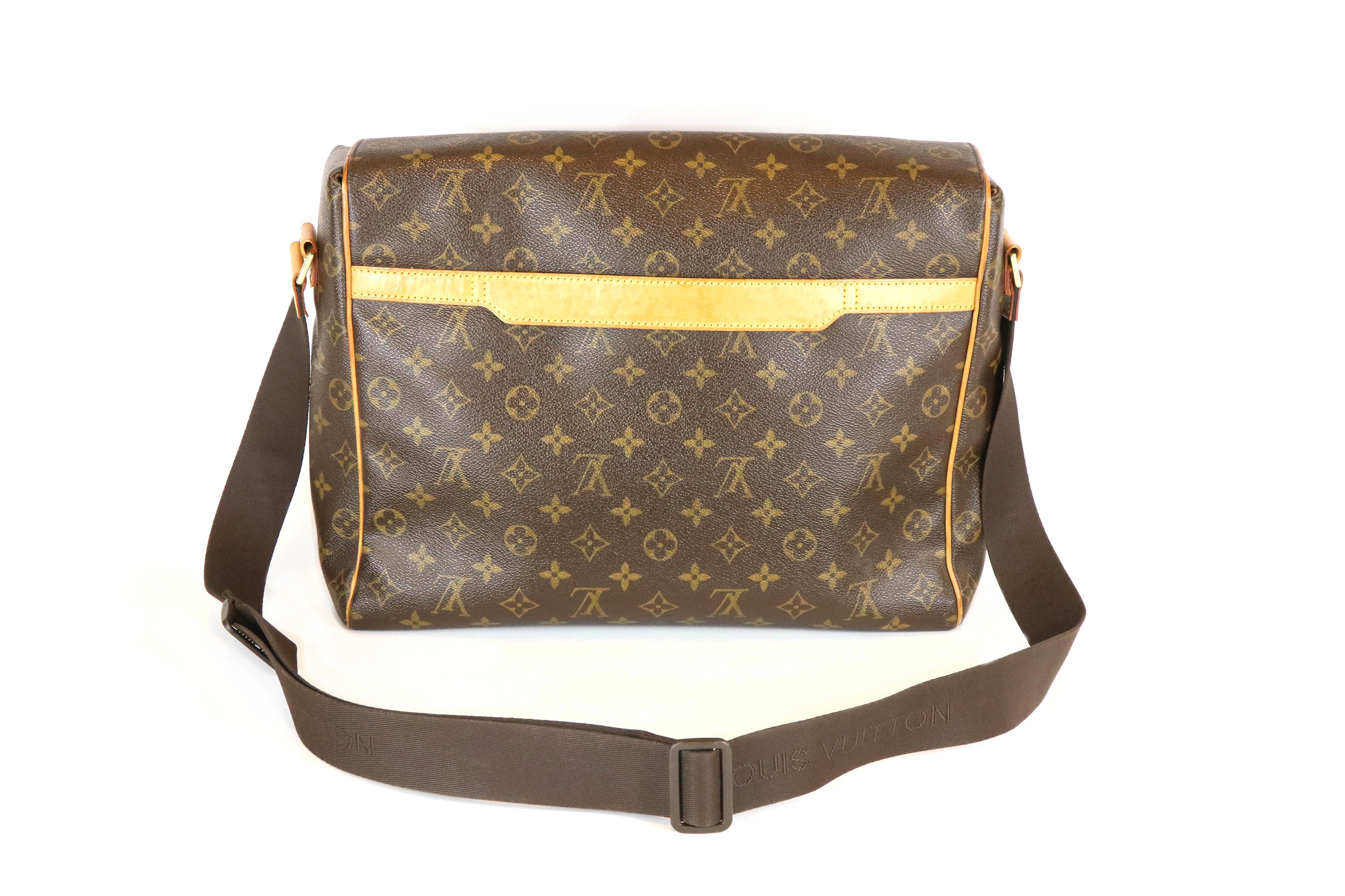 LOUIS VUITTON Monogram Abbesses Messenger Bag QUEEN MAY