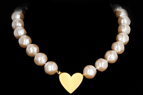 Givenchy Statement Pearl Heart Necklace - Queen May
