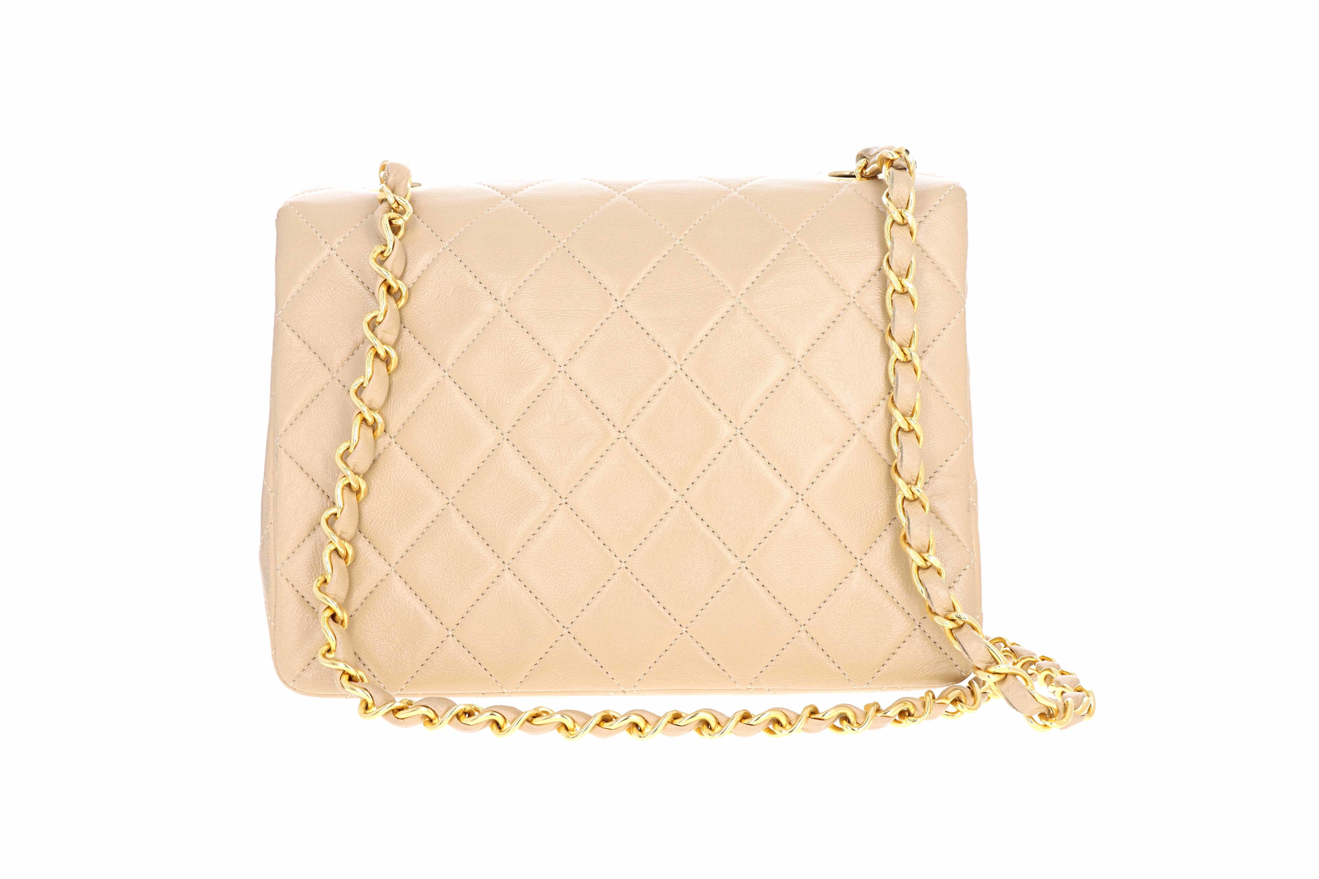 Rare Vintage Chanel Mini 2.55 Classic Square Quilted Lambskin Single F –  QUEEN MAY