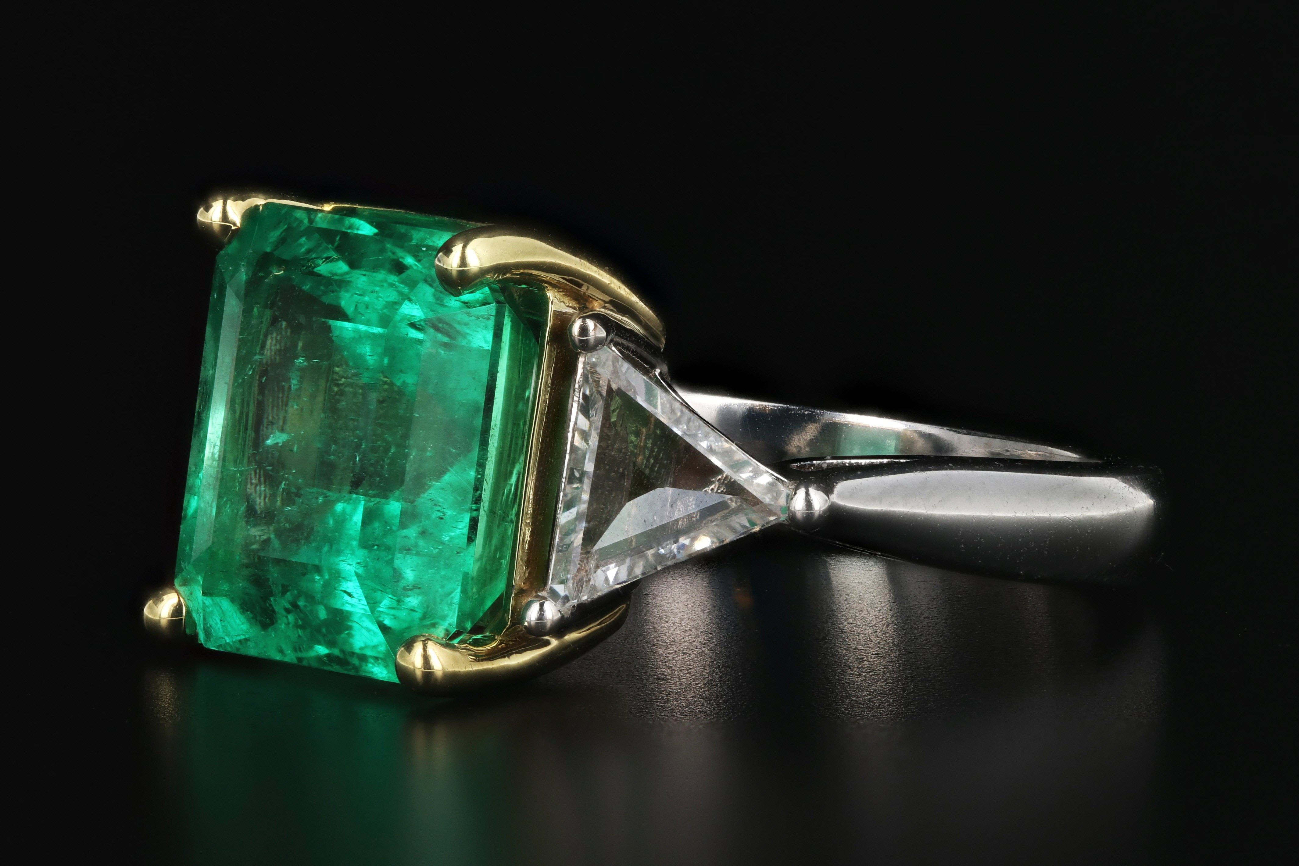 AGL Certified 5.94 Carat Colombian Emerald and Diamond Ring