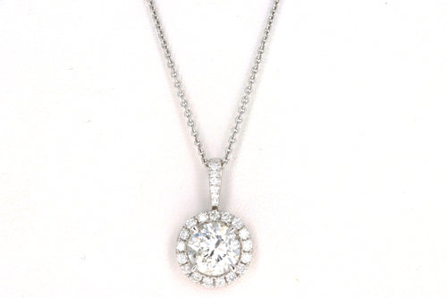 18K White Gold 1.53 Carat Round Brilliant Diamond Halo Pendant Necklace IGI Appraisal - Queen May
