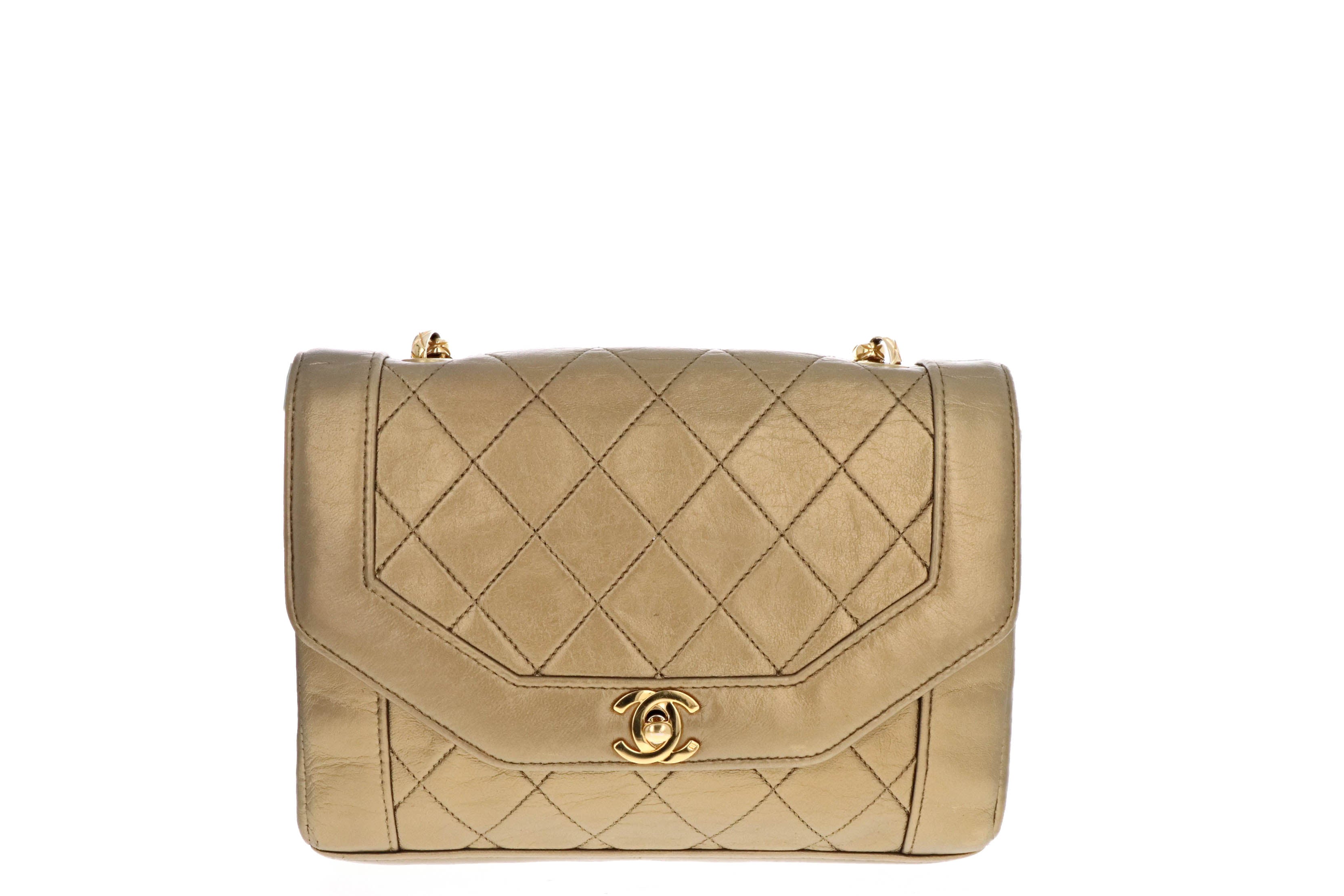 Chanel Vintage Diana Gold Bag With Bijoux Chain 24K Gold Hardware – QUEEN  MAY