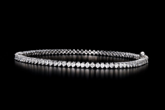 18K White Gold 1.70 Carat Total Weight Round Diamond Bracelet - Queen May