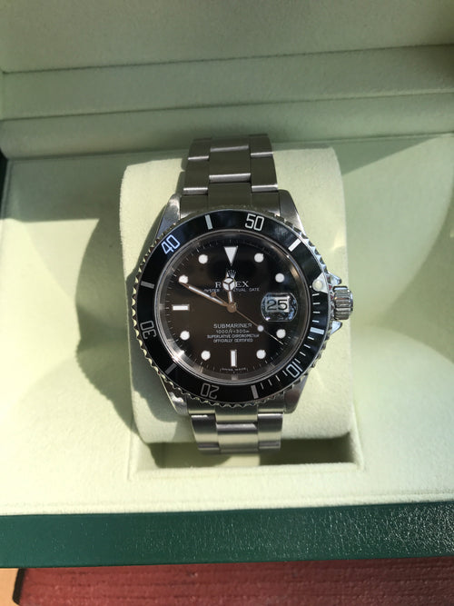 Rolex Submariner 16610 Circa 2007 With Box & Papers - Queen May