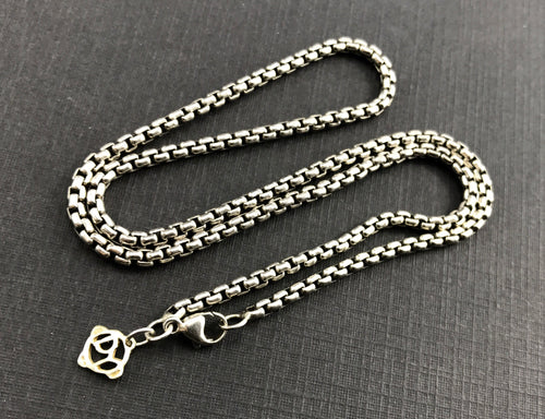 Box Chain Necklace in Sterling Silver, 2.7mm
