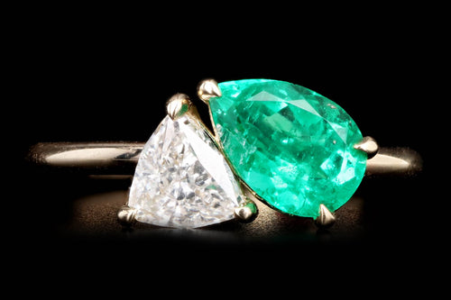 18K Yellow Gold 1.19 Carat Pear Natural Emerald & 0.54 Carat Trillion Diamond Two-Stone Ring - Queen May