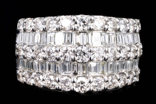 Modern Platinum 3 Carat Round Brilliant & Baguette Cut Diamond Ring - Queen May