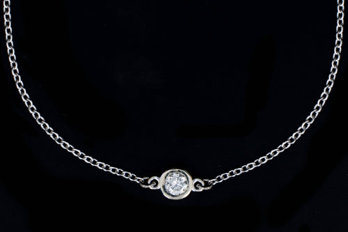 Modern 18K White Gold .15 Carat Round Brilliant Cut Bezel Set Diamond Bracelet - Queen May