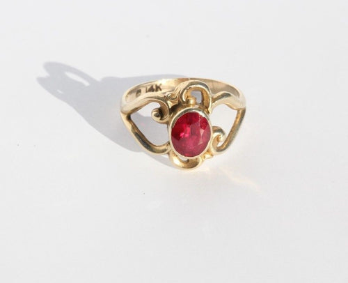 Vintage 14K Gold & Ruby Rocco Scroll Ring - Queen May