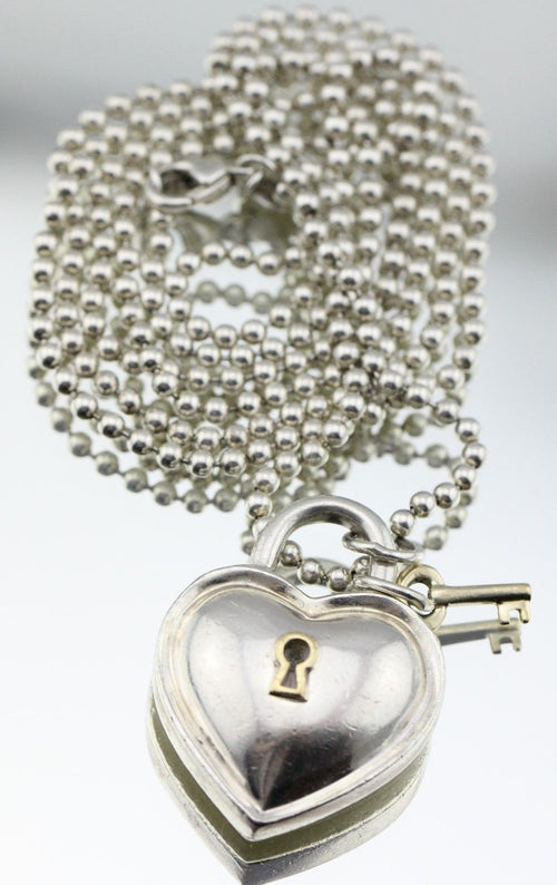 VINTAGE 1994 RARE Tiffany & Co Silver 18K Gold Heart Padlock Key Necklace 34" - Queen May