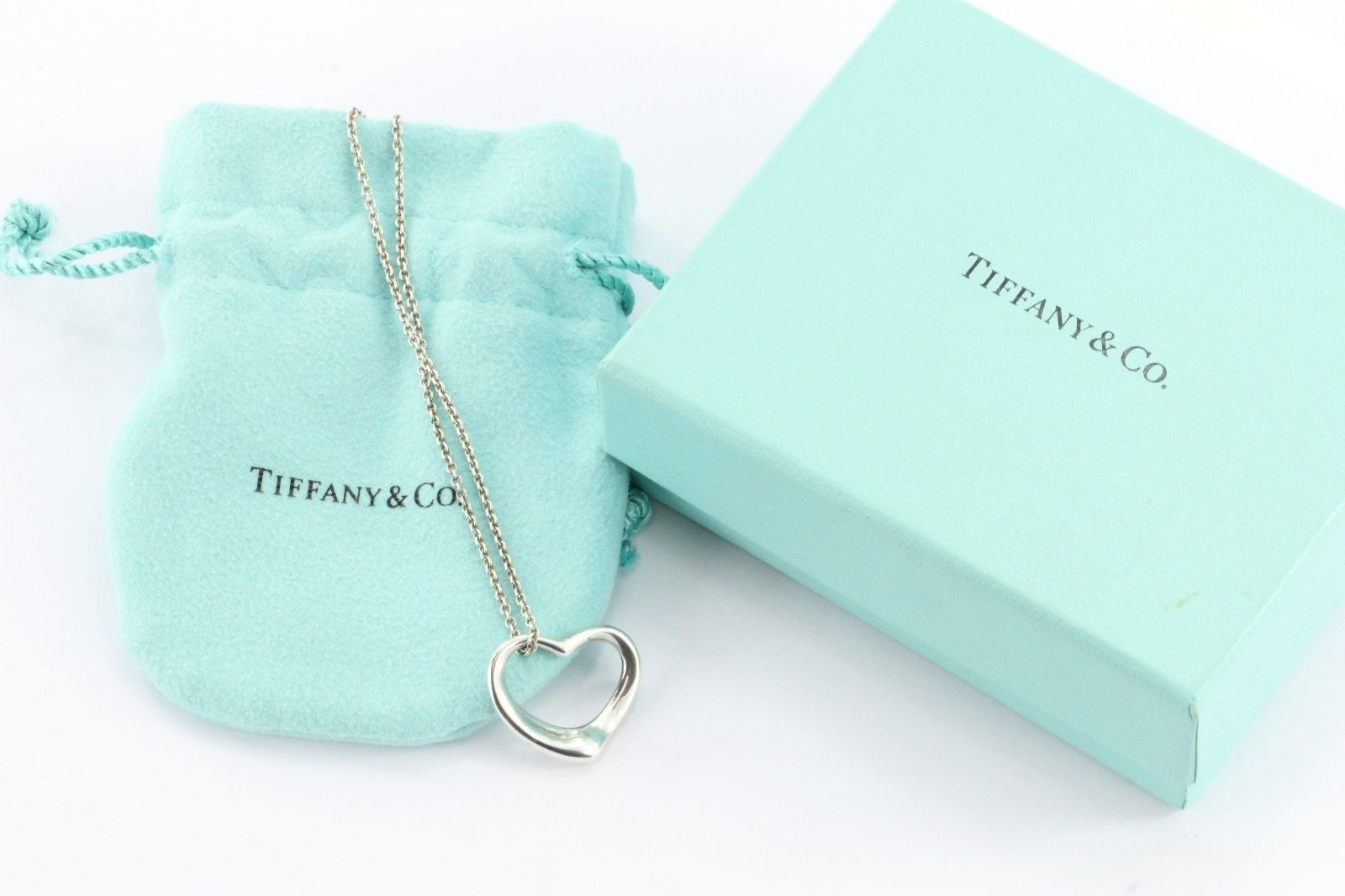 Tiffany & Co. Elsa Peretti Platinum & Diamond Open Heart Pendant Neckl –  Oliver Jewellery