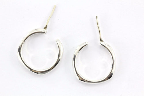 Tiffany & Co Sterling Silver Cushion Hoop Earrings - Queen May