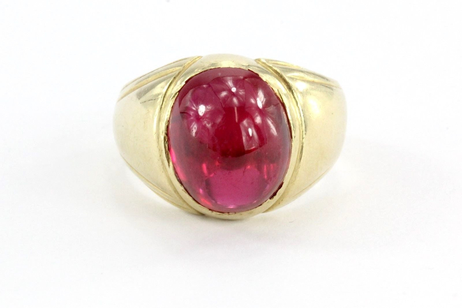 Vintage 14K Gold & Ruby Cabochon Ring Signed – QUEEN MAY