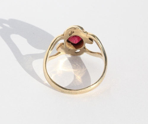 Vintage 14K Gold & Ruby Rocco Scroll Ring - Queen May